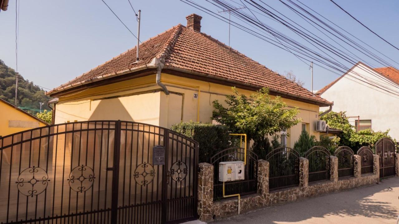 Casa Horea Deva Exterior photo